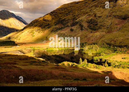 Lochan Urr dans Glen Etive Banque D'Images