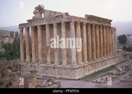 Liban, Temple de Bacchus, le petit temple, construit pendant la première moitié du iie siècle après J.-C., dans les ruines de Baalbeck, au Liban est plus grand trésor. Banque D'Images