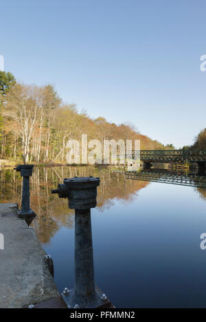 Wiswall emplacement du barrage le long de la rivière de la lamproie à Durham, New Hampshire. Banque D'Images