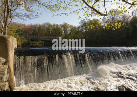 Wiswall emplacement du barrage le long de la rivière de la lamproie à Durham, New Hampshire. Banque D'Images