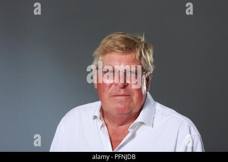 Le diffuseur Edward Stourton se présente au Festival international du livre d'Édimbourg pour parler de son nouveau livre. Pako Mera Banque D'Images