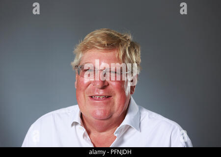 Le diffuseur Edward Stourton se présente au Festival international du livre d'Édimbourg pour parler de son nouveau livre. Pako Mera Banque D'Images