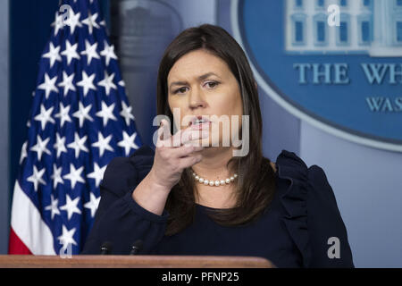 Washington, DC, USA. Août 22, 2018. Point de presse avec Secrétaire de presse SARAH SANDERS dans la salle des conférences de presse de la Maison Blanche à la Maison Blanche à Washington, DC Le 22 août 2018 Crédit : Michael Brochstein/ZUMA/Alamy Fil Live News Banque D'Images