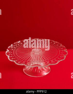 Couper le verre cakestand Banque D'Images