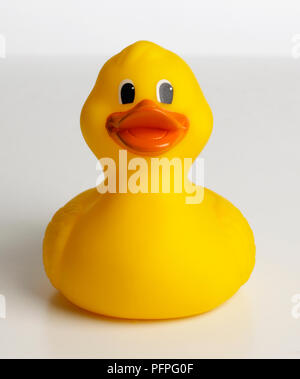 Canard en caoutchouc, front view Banque D'Images