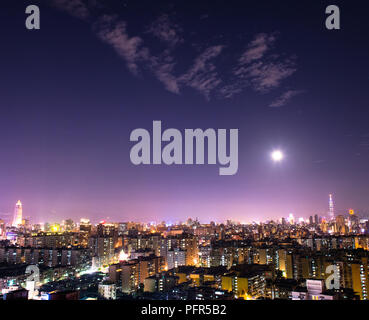 La pleine lune fantastique avec Taipei Ville paysage urbain au cours du Festival de la Pleine Lune Banque D'Images