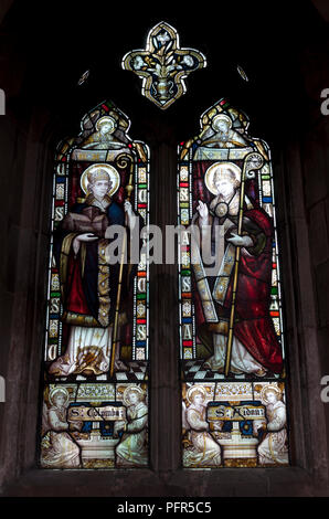 Saint Colomba et Saint Aidan vitrail, Église Saint Jean-Baptiste, Stanford-sur-Soar, Nottinghamshire, Angleterre, RU Banque D'Images