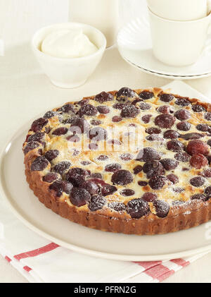 Clafoutis aux cerises Banque D'Images