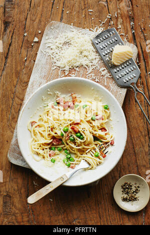Spaghetti Carbonara Banque D'Images