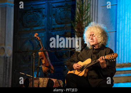 Varallo Sesia, Italt, Angelo Branduardi en concert Banque D'Images