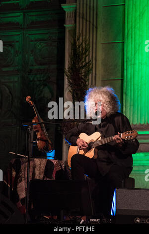 Varallo Sesia, Italt, Angelo Branduardi en concert Banque D'Images