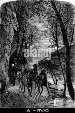 Tirage d'époque en noir et blanc illustrant plusieurs personnes en robe victorienne équitation de cheval panier de nuit le long d'une section de rivière avec le rocher connu sous le nom de 'Lovers Leap' dans l'arrière-plan, situé sur la rivière large Français entre Asheville et Hot Springs, en Caroline du Nord, publiée dans William Cullen Bryant's edited volumes 'Amérique pittoresque ; ou, le pays dans lequel nous vivons", 1872. Avec la permission de Internet Archive. () Banque D'Images