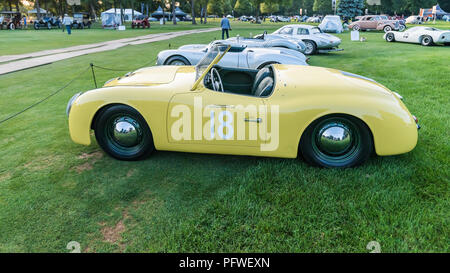 PLYMOUTH, MI/USA - Le 29 juillet 2018 : une Porsche 356 Cabriolet Briggs Cunningham exposé au concours d'elégance d'Amérique car show. Banque D'Images