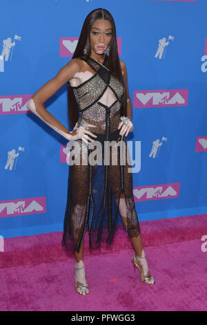 Winnie Harlow assiste à la 2018 MTV Video Music Awards au Radio City Music Hall, le 20 août 2018 dans la ville de New York. Banque D'Images