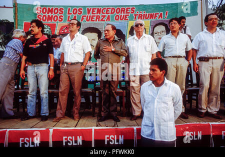 Managua, Nicaragua, élections, févr. 1990, le FSLN sandiniste du leadership à un rassemblement à Grenade. Banque D'Images