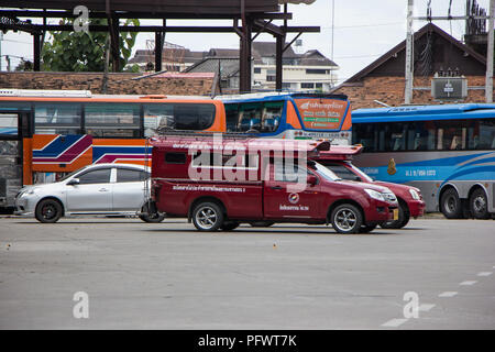 Chiang Mai, Thaïlande - 8 août 2018 : Mini Truck Rouge Taxi Chiangmai ...