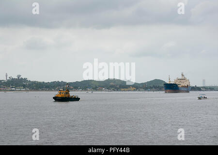 COATZACOALCOS, VER/MEXIQUE - Aug 18, 2018 : un pilote maritime, Avimar-1, guides du Caribe Ilse : pétrole et produits chimiques Banque D'Images