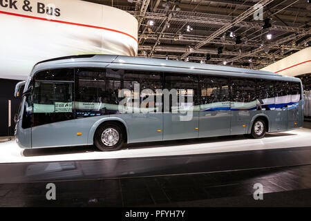 Hanovre, Allemagne - Sep 21, 2016 : Marcopolo Volkswagen Volksbus dans la vitrine à la bus International de l'AAI pour véhicules commerciaux. Banque D'Images