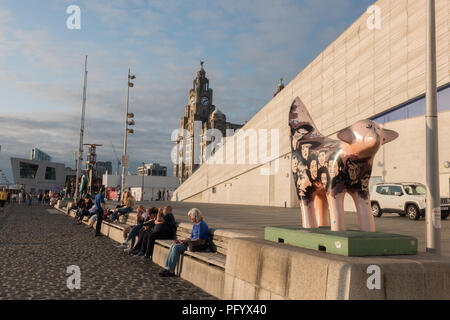 Superlambanana sculpture à l'extérieur du Musée de Liverpool. UK Banque D'Images