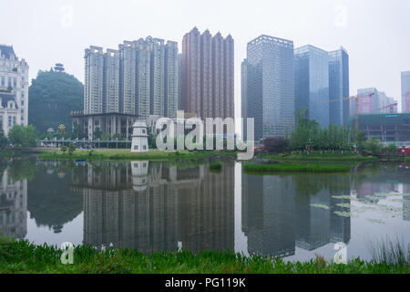 Chine, Shanghai - 14 mai 2017 : paysage urbain de Guiyang. Guo Hua Yuan ville. C'est actuellement le plus grand projet de réaménagement urbain en Chine. Banque D'Images