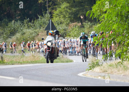 Coblence, Allemagne. Août 23, 2018. Randonnée à vélo, l'UCI série européenne, d' Allemagne, Koblenz - Bonn (157, 00 km), Stade 1 : Le domaine principal traverse le Gelbachtal. Crédit : Thomas Frey/dpa/Alamy Live News Banque D'Images