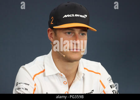 Spa, Belgique. 23 août 2018, Circuit de Spa-Francorchamps, Stavelot, Belgique, Grand Prix de Formule 1 de Belgique, arrivées et conférence de presse ; McLaren, Stoffel Vandoorne : Action Crédit Plus Sport Images/Alamy Live News Banque D'Images