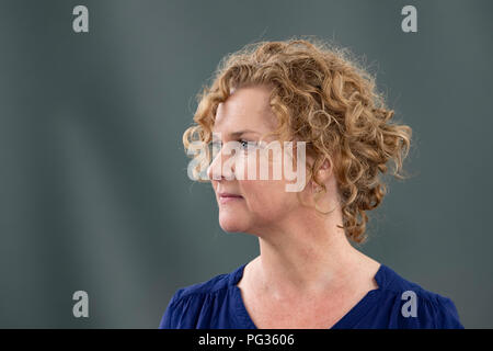 Edinburgh, Ecosse, Royaume-Uni. 23 août 2108. Emma Viskic l'écrivain australienne de lutte contre la criminalité. Son nouveau livre est 'et feu'. Credit : Iain Masterton/Alamy Live News Banque D'Images