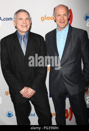 Photos Fichiers : Craig Zadan et Neil Meron participant à la 22e GLAAD Media Awards à New York. Crédit : Walter McBride/MediaPunch MediaPunch Crédit : Inc/Alamy Live News Banque D'Images