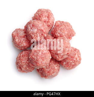 Vue de dessus de la viande crue balls isolated on white Banque D'Images