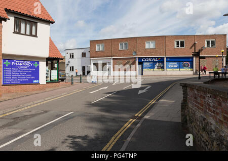Vue de l'école Lane pour Tanner Street, Thetford. Non aiguisé Banque D'Images