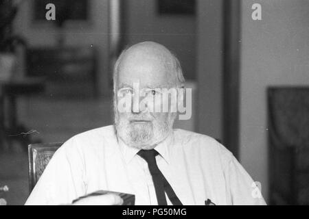 L'écrivain américain Lawrence Ferlinghetti sur Capri en 1990. Banque D'Images