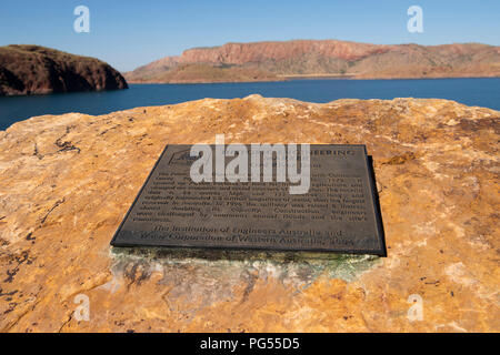 L'Australie, Australie occidentale, Kimberley Coast, entre Wyndham et Kununurra, Ord River. Vue depuis le barrage de la rivière Ord avec Lake Argyle dans la distance. Banque D'Images