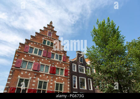 Sur le Museum Square Sint Olofssteeg dans le centre historique d'Amsterdam, aux Pays-Bas. Banque D'Images