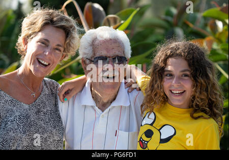 Composé de membres de la famille de 4 générations. Les grands-parents, petits-enfants et arrière-petits-enfants Banque D'Images