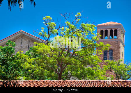 Winthrop Hall Clock Tower de l'UWA NE Banque D'Images