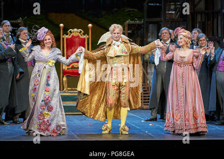 Edinburgh, Royaume-Uni. 23 août 2018.Aperçu de l'opéra La Cenerentola de Rossini au Festival International d'Édimbourg. Crédit : Andrew Eaton/Alamy Live News. Banque D'Images