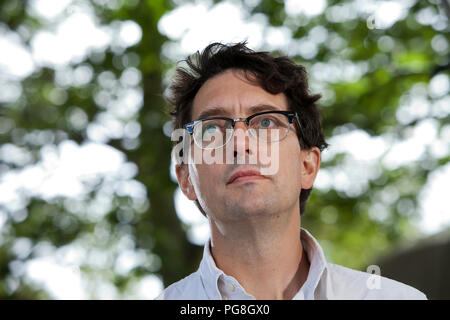 Edinburgh, Royaume-Uni. 24 août, 2018. Sam Leith est un écrivain, journaliste et éditeur littéraire du spectateur. Photographié à l'Edinburgh International Book Festival. Edimbourg, Ecosse. Photo par Gary Doak / Alamy Live News Banque D'Images