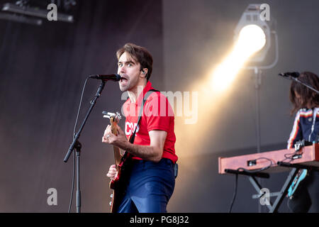 Justin Hayward-Young des vaccins il se produit sur la scène du Festival de Leeds, UK, le 24 août, 2018. Banque D'Images