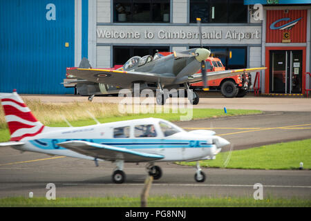 Cumbernauld, Ecosse, Royaume-Uni. 24 août 2018. Vols spéciaux à l'aéroport de Cumbernauld Spitfire, Cumbernauld, Écosse, Royaume-Uni - 24 août 2018 Crédit : Colin Fisher/Alamy Live News Banque D'Images