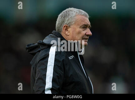 Northampton, Royaume-Uni. 24 août 2018. Northampton Saints Directeur de Rugby Chris Boyd ressemble sur avant le coup d'envoi du match amical d'avant saison entre Northampton Saints et Glasgow Warriors à Franklin's Gardens. Credit : atsportphoto/Alamy Live News Banque D'Images