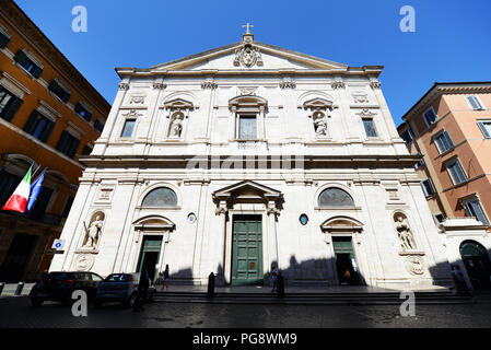 Eglise de Saint Louis des Français, France's national de l'église baroque à Rome, connu pour le Caravage peintures dans sa chapelle. Banque D'Images