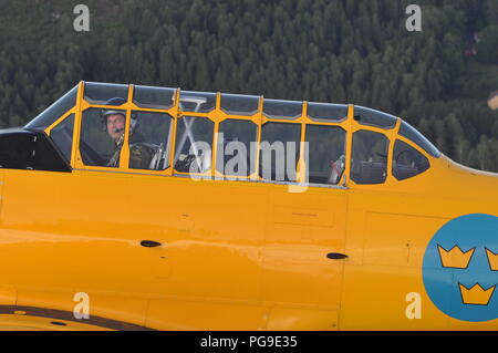 SK-16A HARVARD (T-6) SE-FUB DE L'armée de l'air suédoise vol historique. Banque D'Images