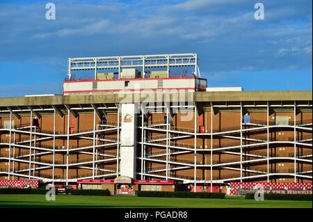 DeKalb, Illinois, USA. Stade Huskie sur le campus de l'Université Northern Illinois. La salle, construite en 1965, est utilisé pour le football de la Division I de la NCAA. Banque D'Images