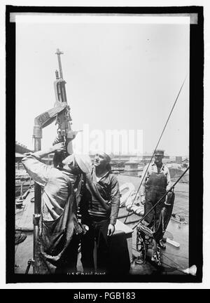 Des armes à feu artisanales d'air auto Banque D'Images