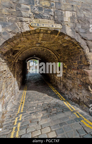 ROYAL MILE EDINBURGH SCOTLAND CANONGATE Old Tolbooth Wynd PASSAGE Banque D'Images