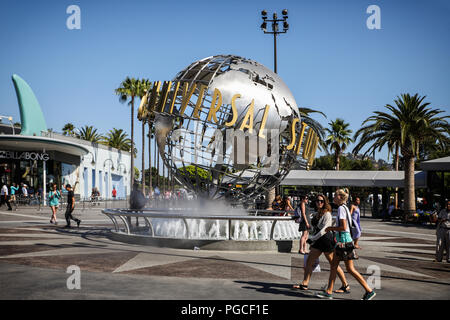 Los Angeles, États-Unis d'Amérique - Juillet 21, 2017 : Universal Studio Globe à Hollywood. Banque D'Images