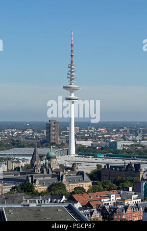 Vue de la tour de télévision de la tour de l'église Saint-Michel, Hambourg, Allemagne Banque D'Images