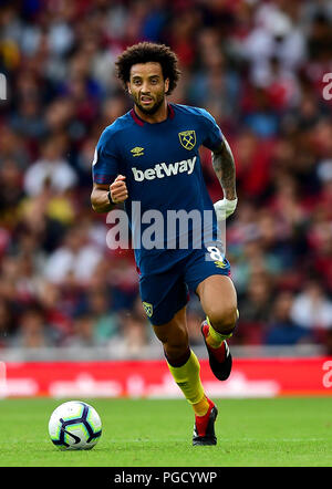 Felipe Anderson de West Ham United lors du match de la Premier League au stade Emirates, Londres. APPUYEZ SUR ASSOCIATION photo. Date de la photo: Samedi 25 août 2018. Voir PA Story FOOTBALL Arsenal. Le crédit photo devrait se lire comme suit : Victoria Jones/PA Wire. RESTRICTIONS : aucune utilisation avec des fichiers audio, vidéo, données, listes de présentoirs, logos de clubs/ligue ou services « en direct » non autorisés. Utilisation en ligne limitée à 120 images, pas d'émulation vidéo. Aucune utilisation dans les Paris, les jeux ou les publications de club/ligue/joueur unique. Banque D'Images