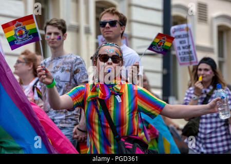 Cardiff, Royaume-Uni. 25 août 2018. Le défilé de la fierté 2018 Cymru à Cardiff qui a enfourché St Mary's Street et Raglan Street dans le centre-ville. © Photo Matthieu Lofthouse - Photographe indépendant Crédit : Matthieu Lofthouse/Alamy Live News Banque D'Images