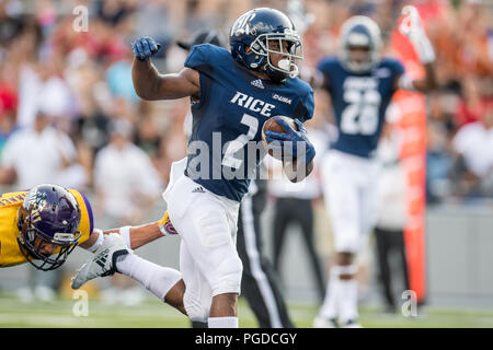 Houston, USA. 25 août 2018. Les hiboux de riz d'utiliser de nouveau Austin Walter (2) exécute pour un touché au cours du 1er trimestre d'un NCAA football match entre la Prairie View A & M Panthers et les hiboux du Riz Riz au Stadium de Houston, TX. Le riz a gagné le match 31 à 28.Trask Smith/CSM Crédit : Cal Sport Media/Alamy Live News Banque D'Images